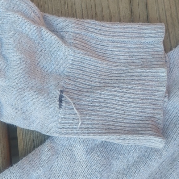 Bejeweled sweater - Picture 5 of 9